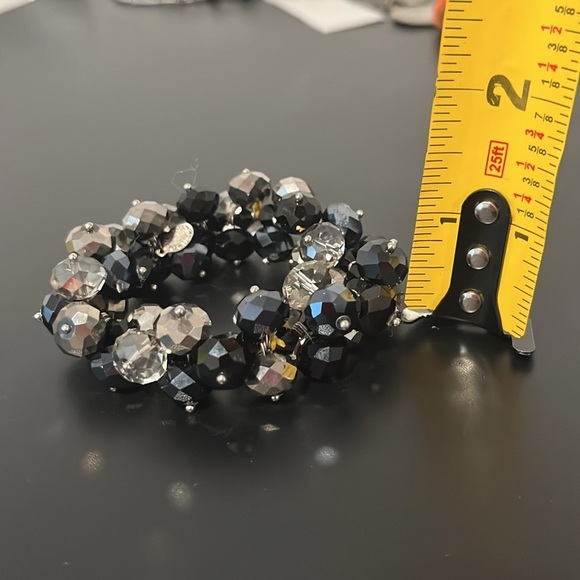 Vintage ALI KHAN New York Bracelet Cluster Black Clear Glass Beads Stretch - Picture 3 of 7